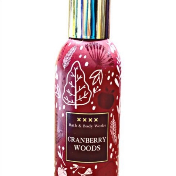 One bath and body works CRANBERRY WOODS concentrated room spray 1.5 ounce - Picture 1 of 1
